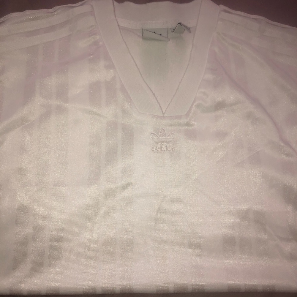 Men’s Adidas Short sleeve Jersey.
